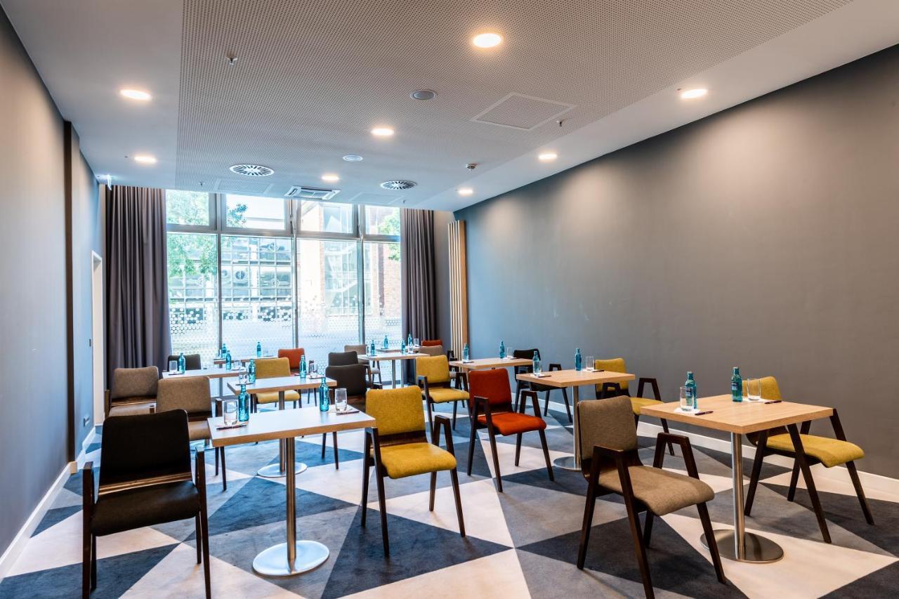 Premier Inn Koeln City Sued 外观 照片